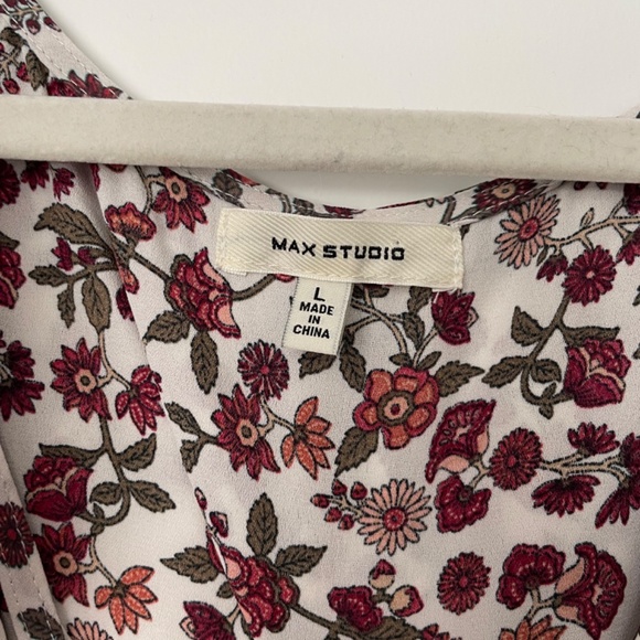 Top - Picture 2 of 2